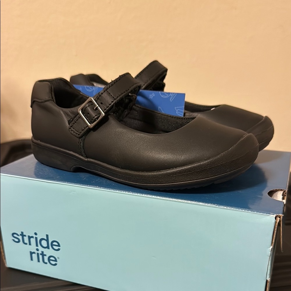 Stride Rite Mary Jane Shoes